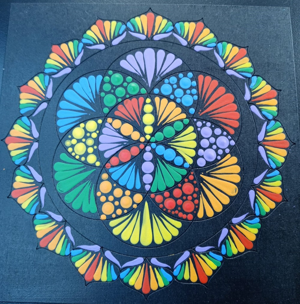 Design By Line Round MDF Cutout Mandala Flower Of Life Geometric Pattern - Unfinished For DIY