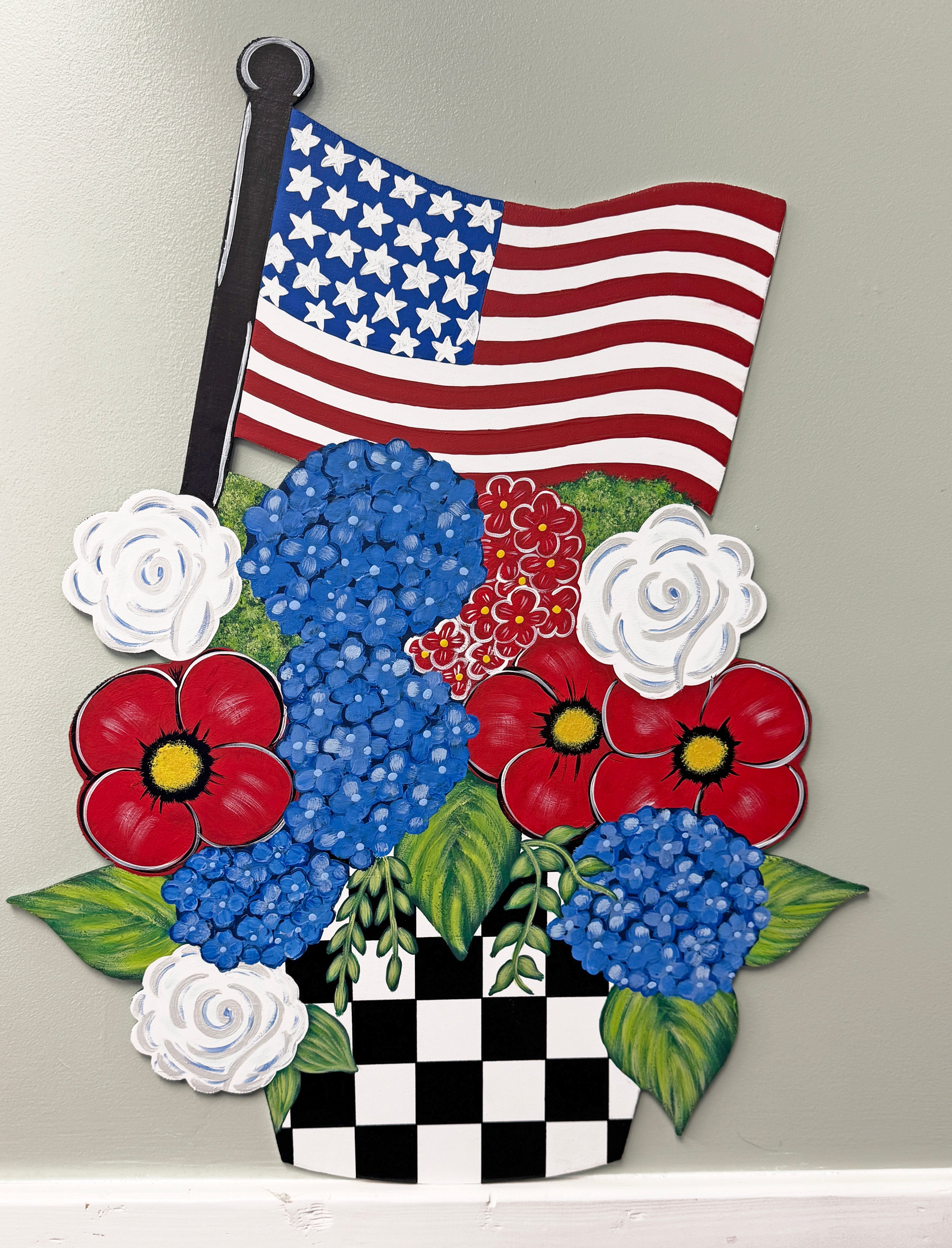 ASHLEY NICOLE DESIGNS PATROITIC FLORAL